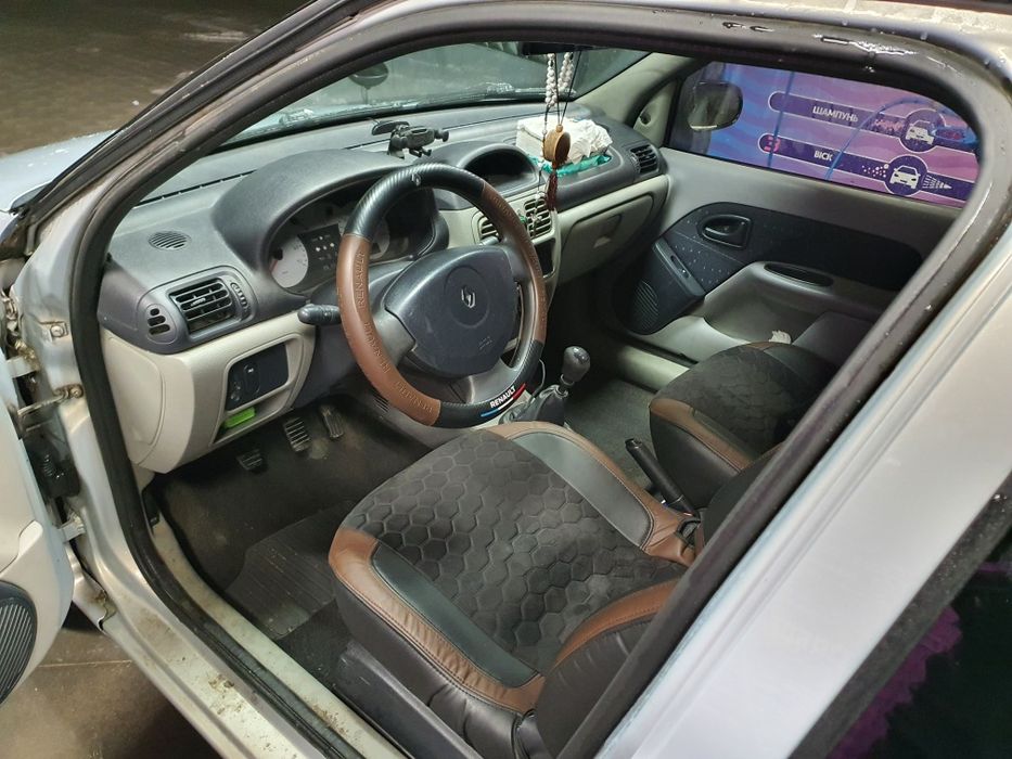 Продам Renault Symbol 2003 p 
Надійний та економний автомобіль з дв