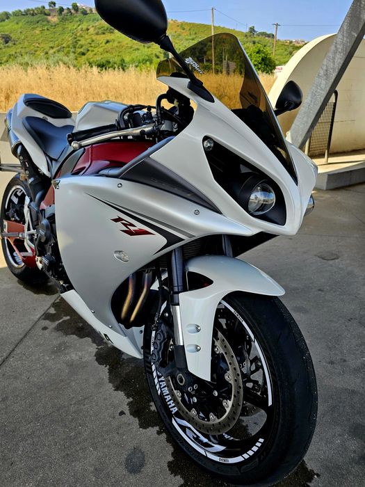 Yamaha R1 Crossplane