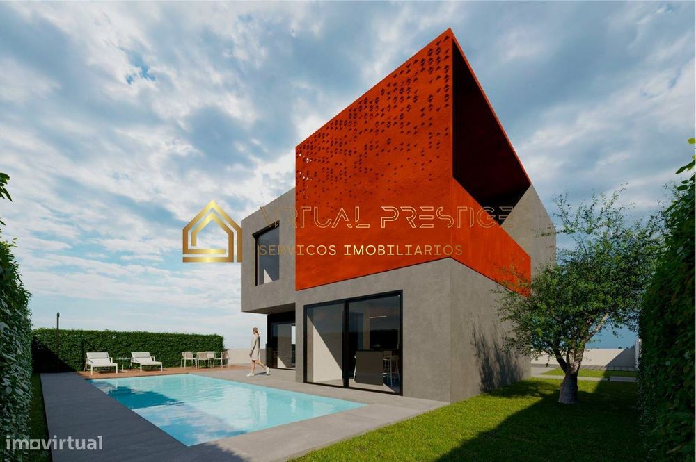 Moradia T4 com master suite c/ closet | Piscina | perto da praia e...