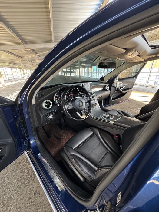 Mercedes c-300 4-matic
