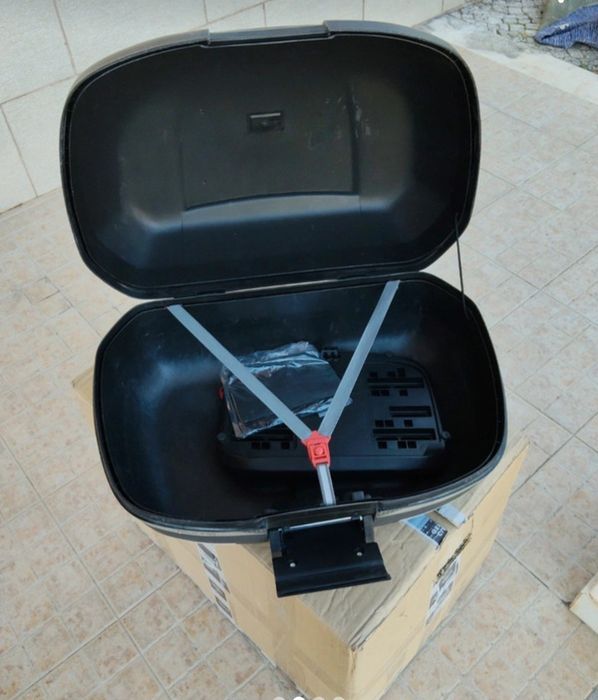 Benelli 302S kit top case