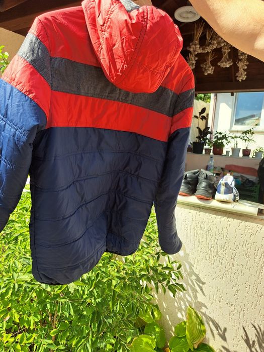 Продам куртку для хлопчика