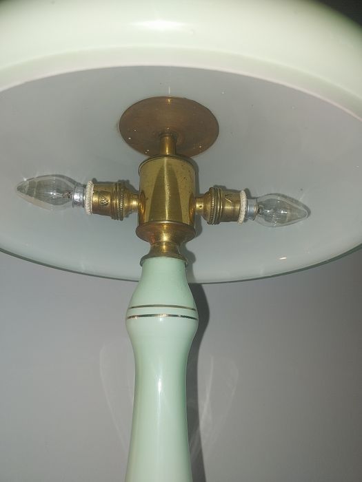 Candeeiro antigo de mesa