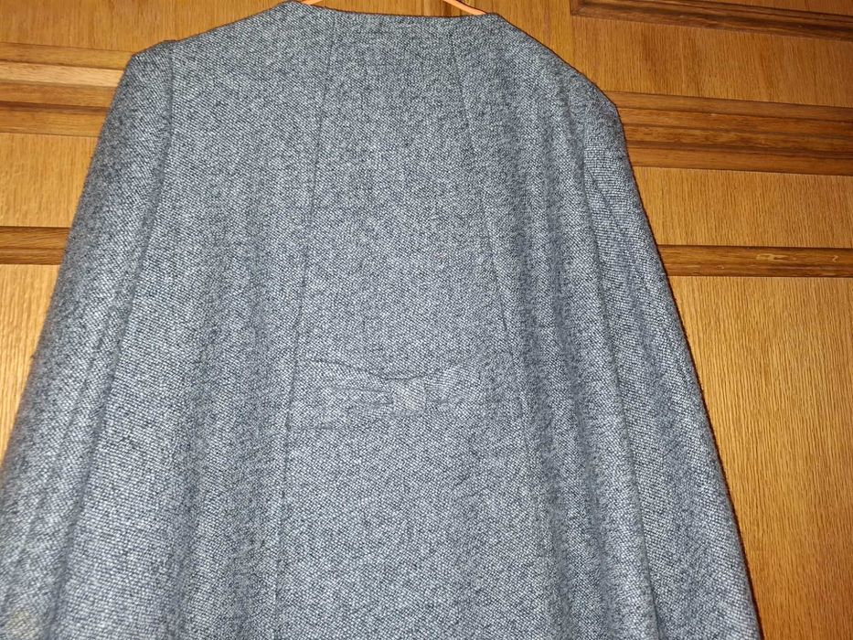 Casaco traçado de tecido confortável