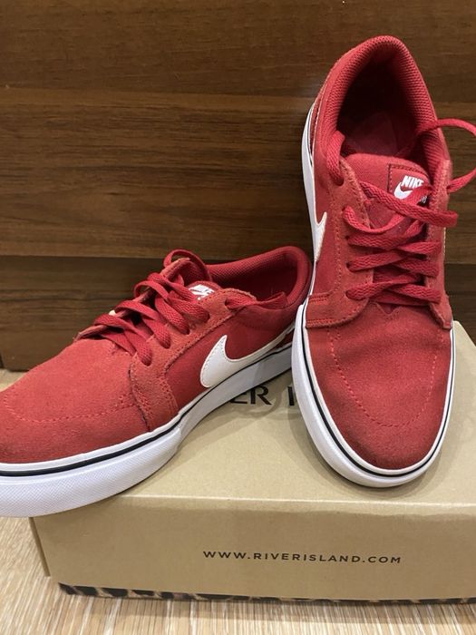 Кросівки/ кеди Nike