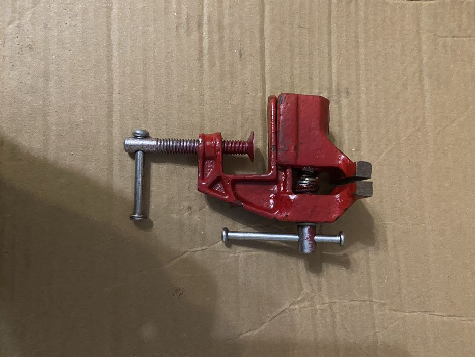 Слюсарні лещата тіски міні