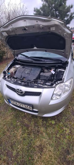 Toyota Auris automat 1.4 D4D