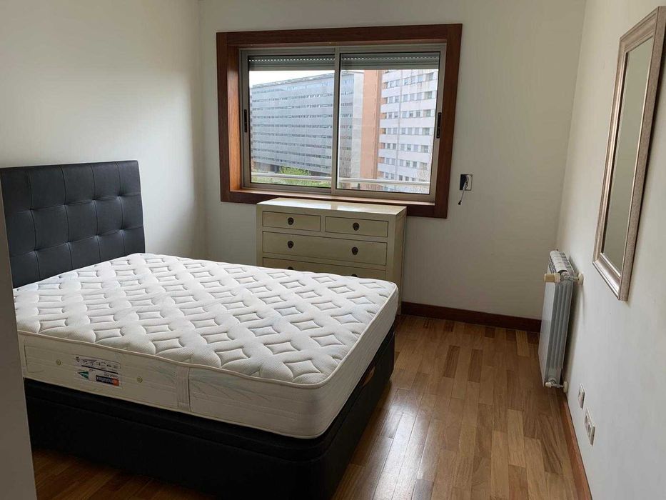 Apartamento T1 no Lumiar em condomínio fechado
