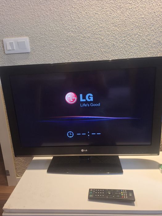 Vendo Televisao LG em otimo estado