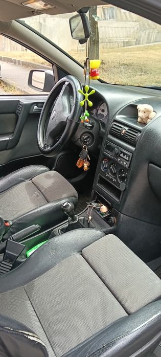 Carro Opel Astra