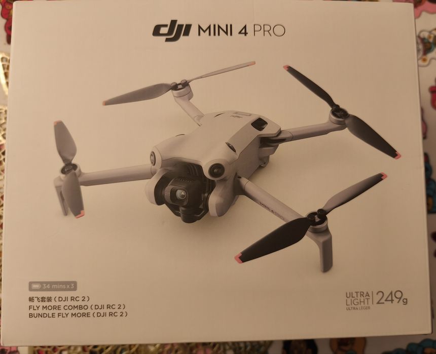Drone Dji Mini 4 pro fly more combo + extras
