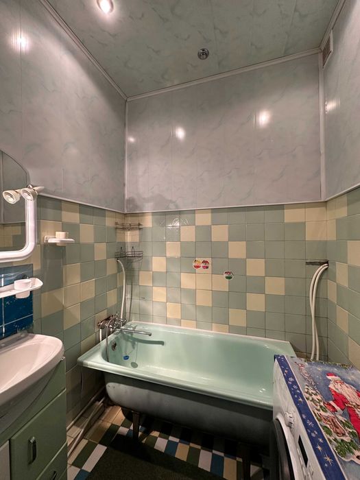 Здам в оренду простору 3-кімнатну квартиру для родини