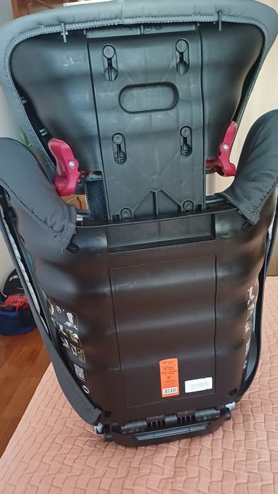 Duas Cadeiras Auto Britax Römer Kidfix SL com ISOFIX (Grupo 2/3 - 15 a 36 kg)– Muito Estimada