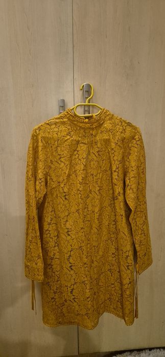 Śliczna koronkowa sukienka firmy H&M rozmiar 42