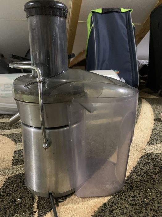 Продам соковижималку