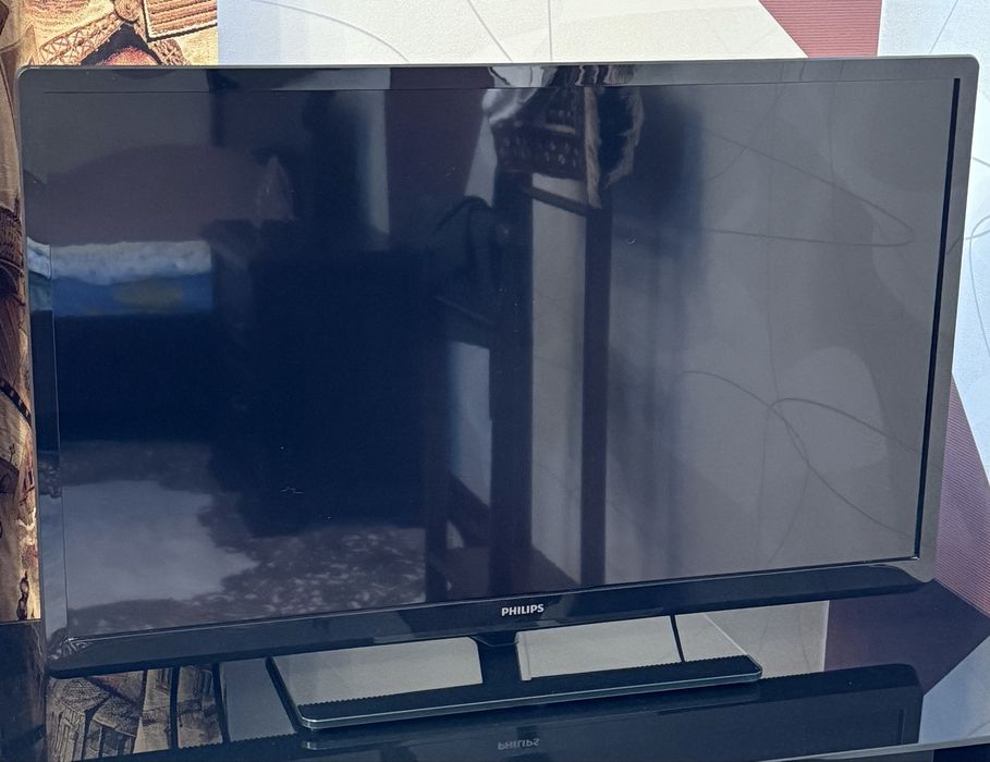 ЖК Телевізор Philips 37pfl3507h/12