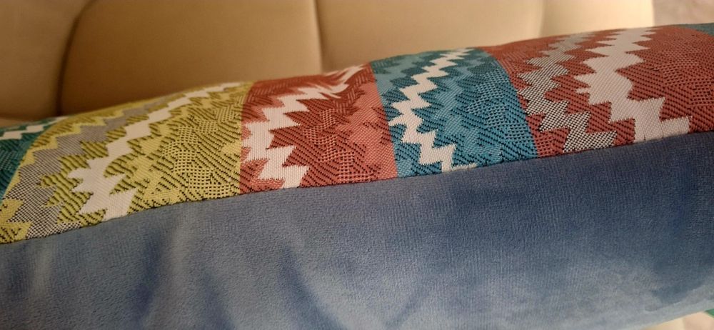Almofadas rectangulares veludo com frente de tecido