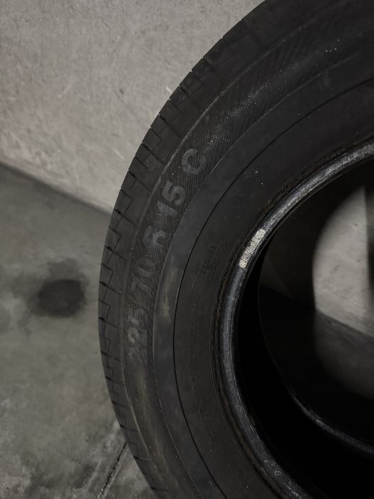 Pneu Barum 225/70/15c