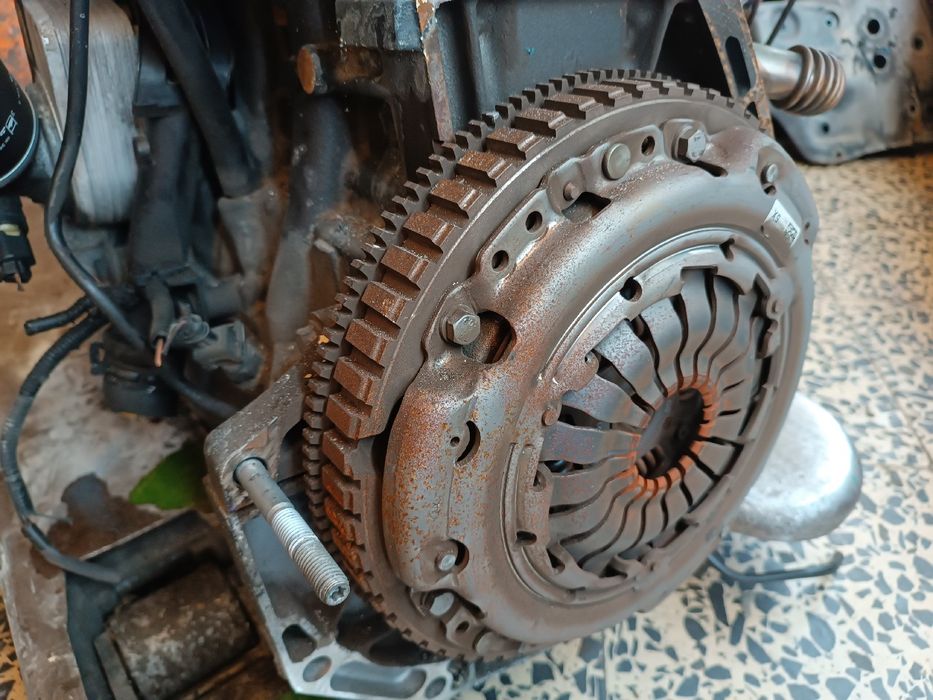 Motor - renault clio iv caixa | 14 -