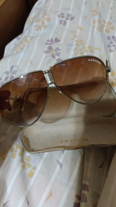 Oculos HARARI de marca