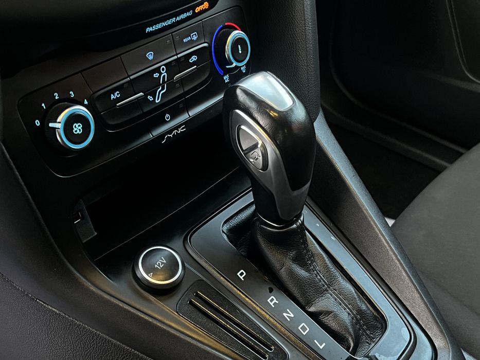 Ford Focus automat