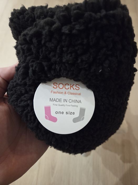 Skarpety ciepłe puchate - pieski, rozmiar uniwersalny