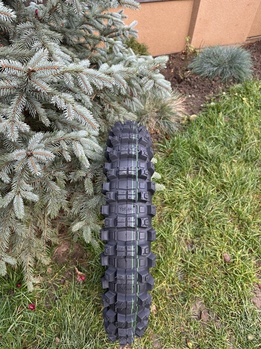 Продам Резину 18