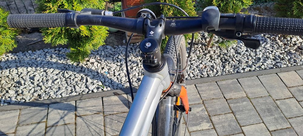 Lekki Trek Wahoo 24 | Srebrny | Stan BARDZO DOBRY | Koszyk