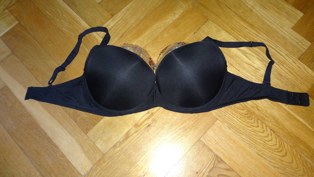 Biustonosz Change 80F mocny push up