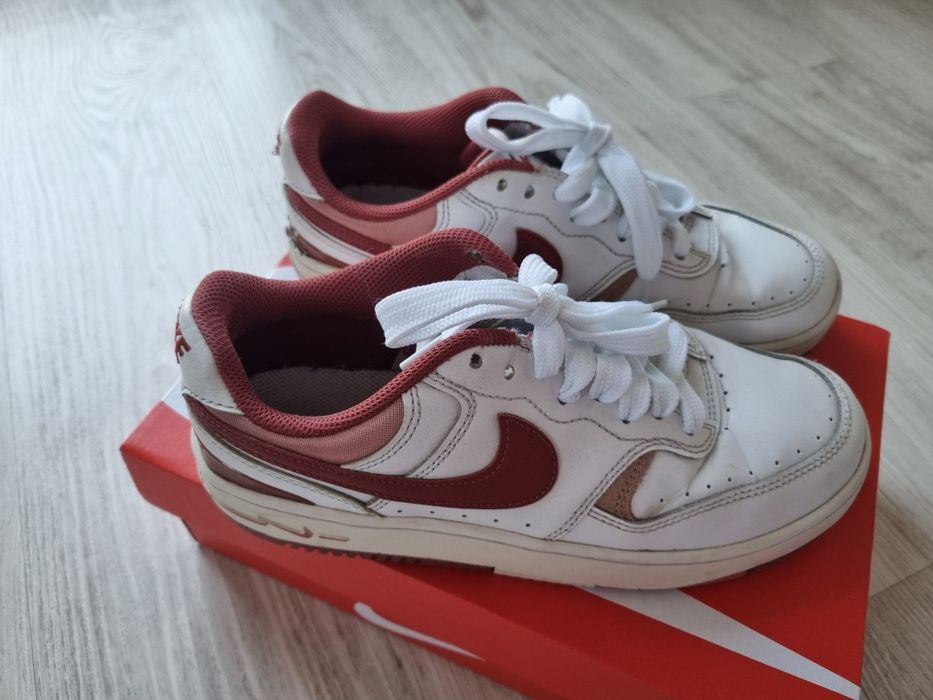 Buty dziewczęce Nike 38 ,24 cm