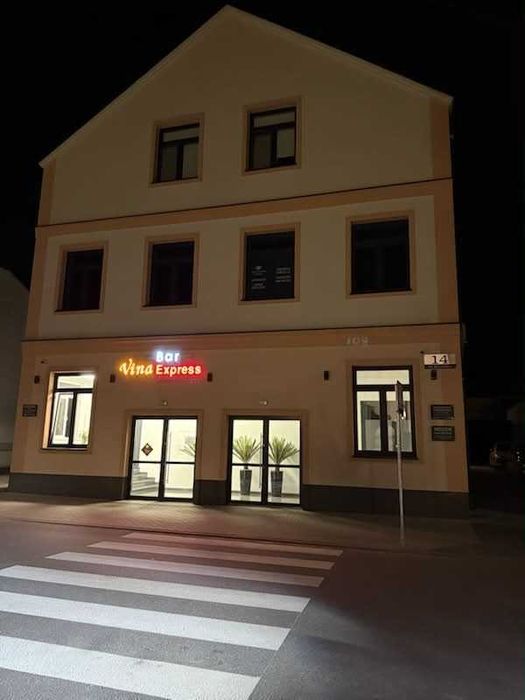 Wynajmę lokal usługowy