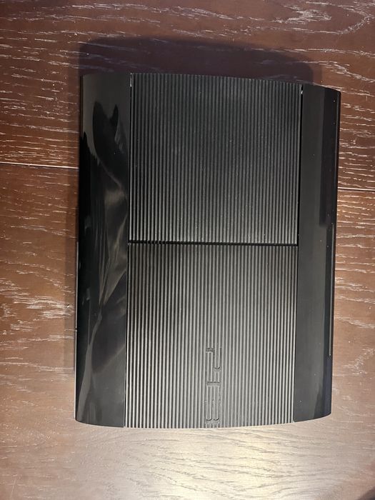 Продам приставку ps3