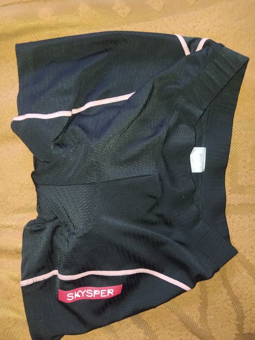 Вело-шорты, вело-трусы с памперсом, спортивный топ