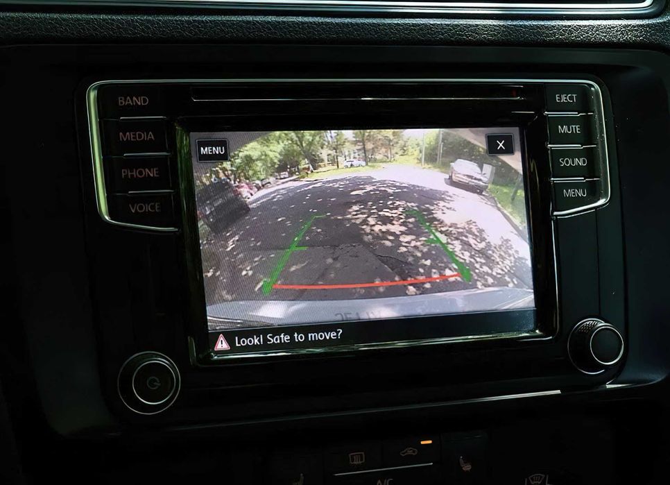 Volkswagen Jetta      2018