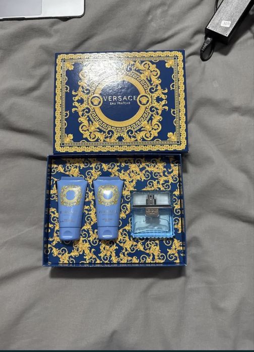 Coffret Hugo Boss + Coffret Versace