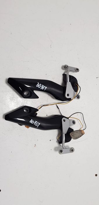Yamaha FZ1 1000 N Fazer RN16 06-15 Mocowanie Uchwyty Szyby