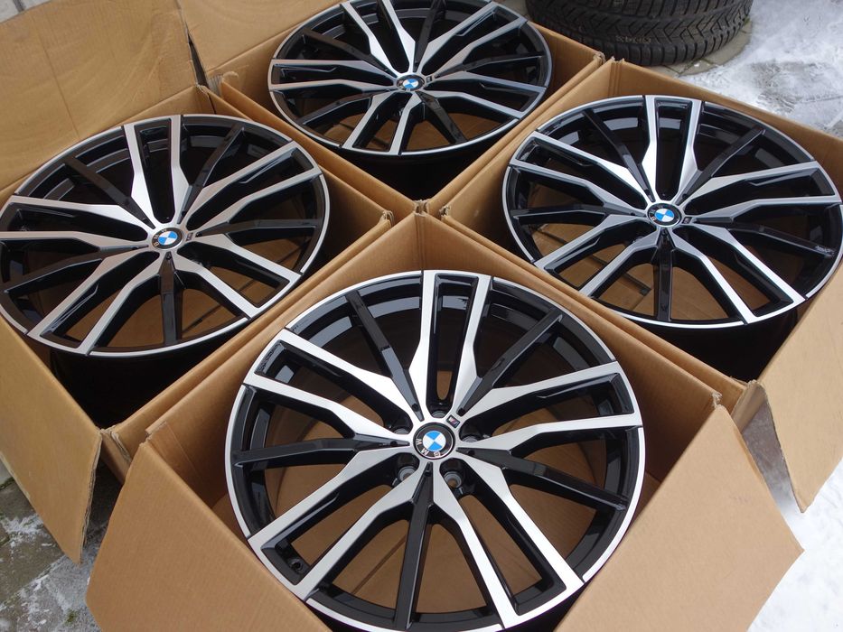 Felgi BMW X7 G07 X6 G06 X5 G05 22'' M-PAKIET Oryginalne 2 szerokości