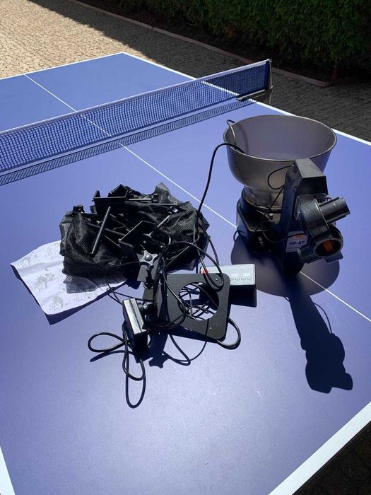 Robô de lançar bolas de ping pong