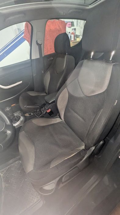 Peugeot 308 1.6 hdi 110cv