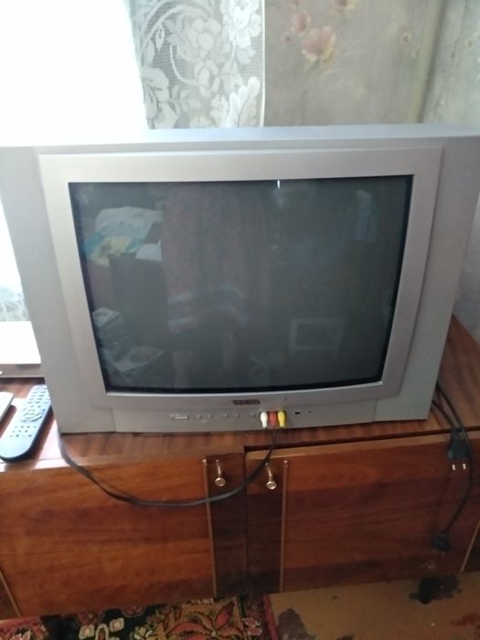 Телевизор "vestel"