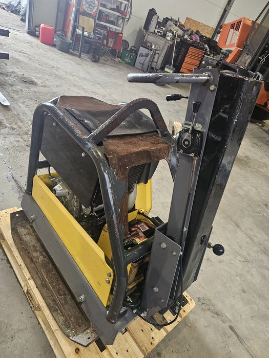 Zagęszczarka gruntu Atlas Copco Lg500 ; Zagęszczarka 500kg , 2012 Rok,