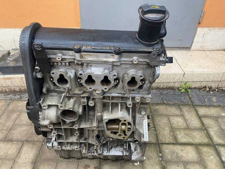 Двигун 1.6 BSE бензин Skoda   Octavia Seat  Audi A3 VW Golf