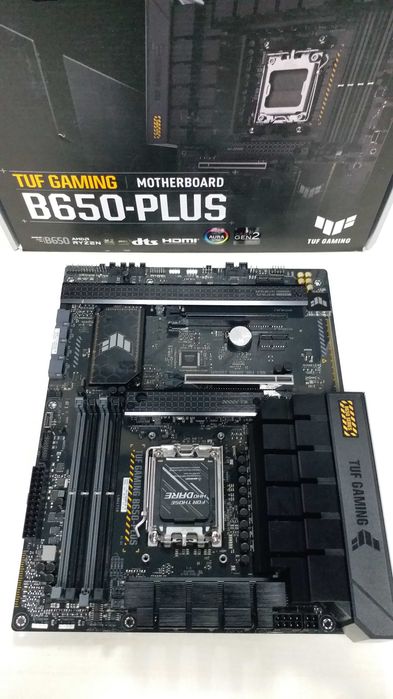 Плата Asus TUF Gaming B650-PLUS Socket AM5 DDR5
