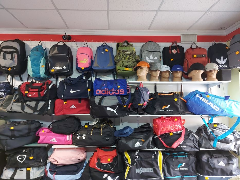 Щитки футбольні Adidas TIRO Club GI6386, розмір L М