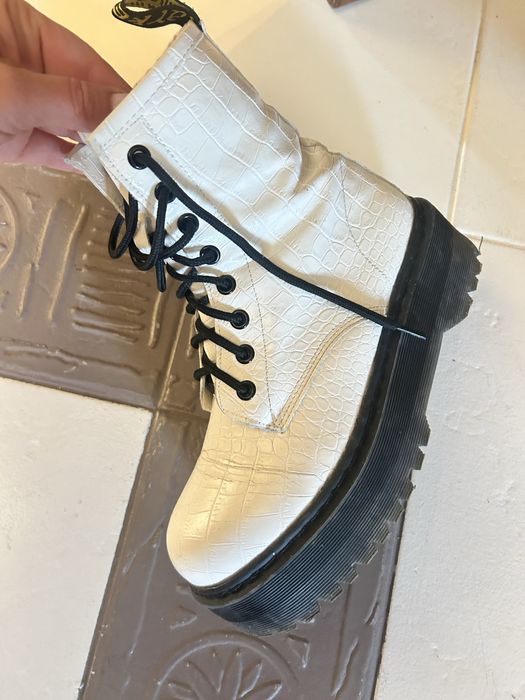 Stylowe biale buty damskie