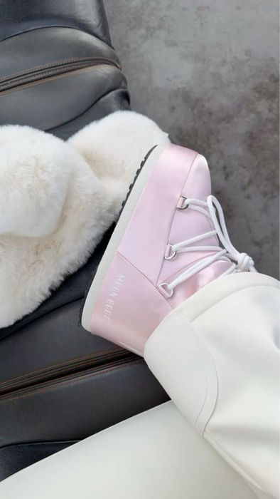 Moon Boot 2026 високі луноходы місяцеходи тренд сапожки унти угги