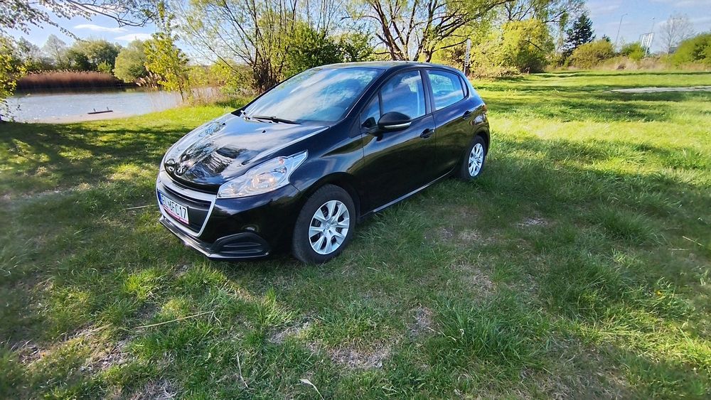 Peugeot 208 *Super Stan*