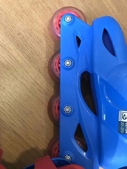 Patins em linha de criança