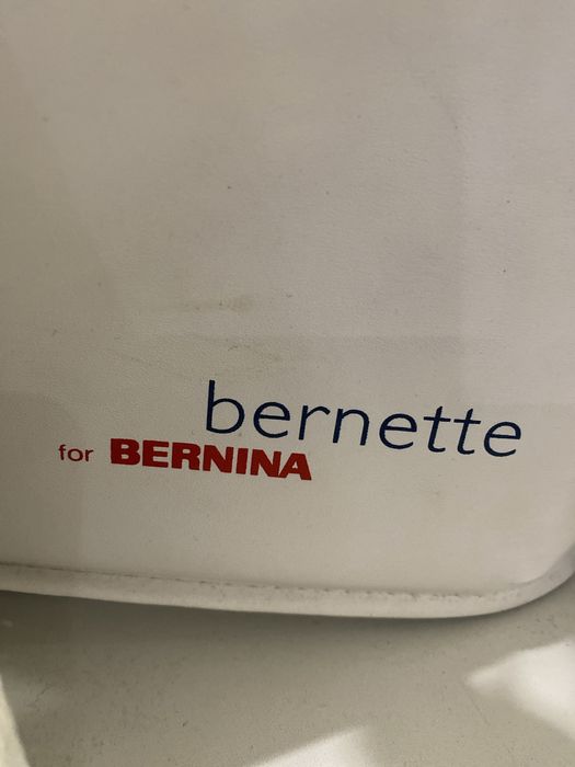 Продам швейну машинку Bernina 90 e