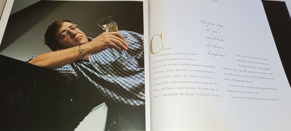 Livro Momentos De Alegria, Conquista E Sonho